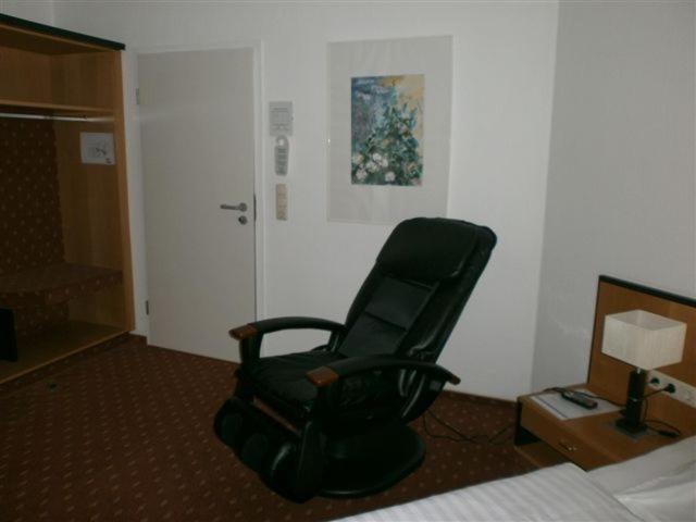 Hotel Am Braunen Hirsch Целле Экстерьер фото