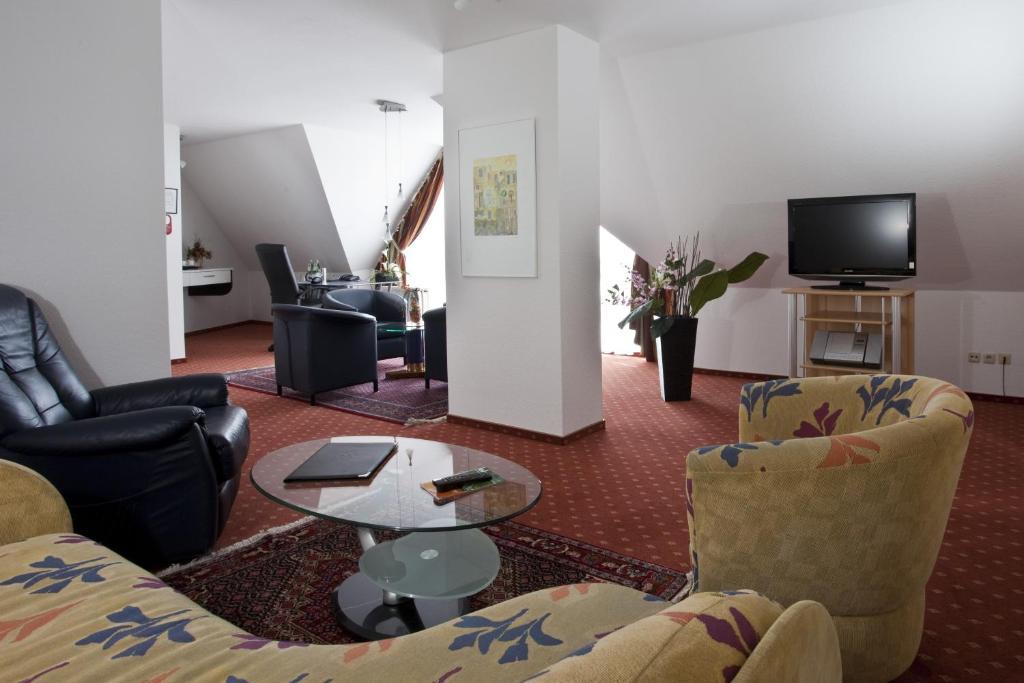 Hotel Am Braunen Hirsch Целле Номер фото